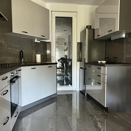 公寓 Cesarica 斯普利特